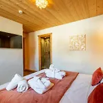 Virolet Jacuzzi Hammam Cheminée 15 Personnes Max Les Gets