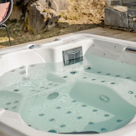 Alojamento de Acomodação e Pequeno-almoço Virolet Jacuzzi Hammam Cheminee 15 Pers - Multipass Les Gets